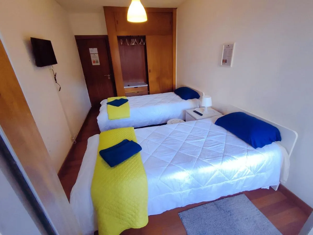 Theorynomadrooms Al Lisboa-Republica Vendégház